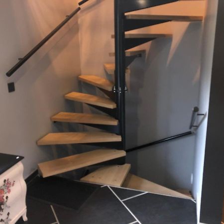 Appartamento Loft D Isa Avec Wifi Netflix Gesves Esterno foto
