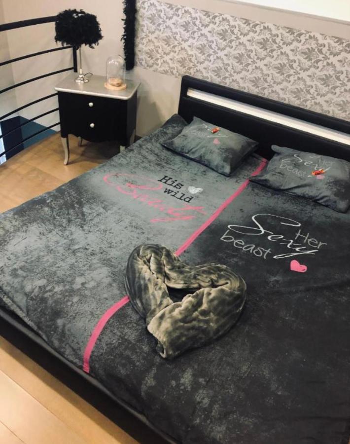 Appartamento Loft D Isa Avec Wifi Netflix Gesves Esterno foto