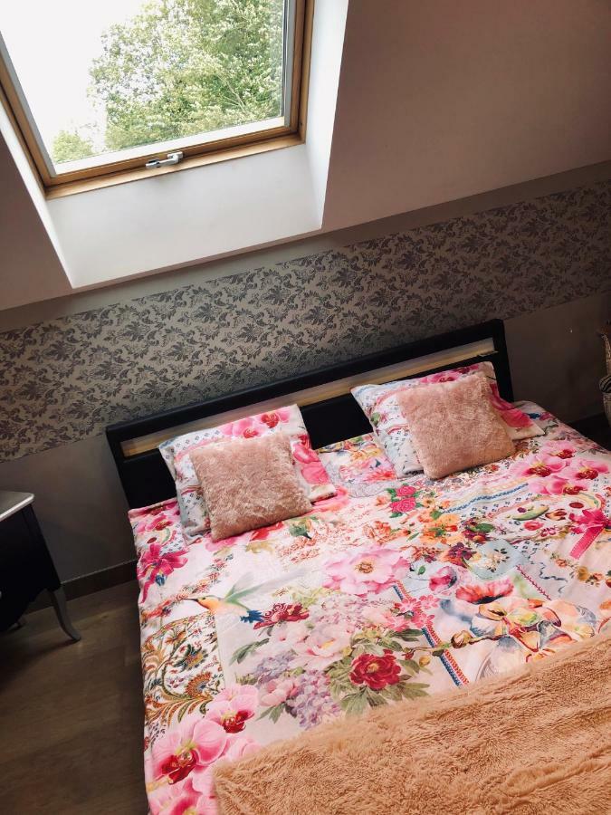 Appartamento Loft D Isa Avec Wifi Netflix Gesves Esterno foto